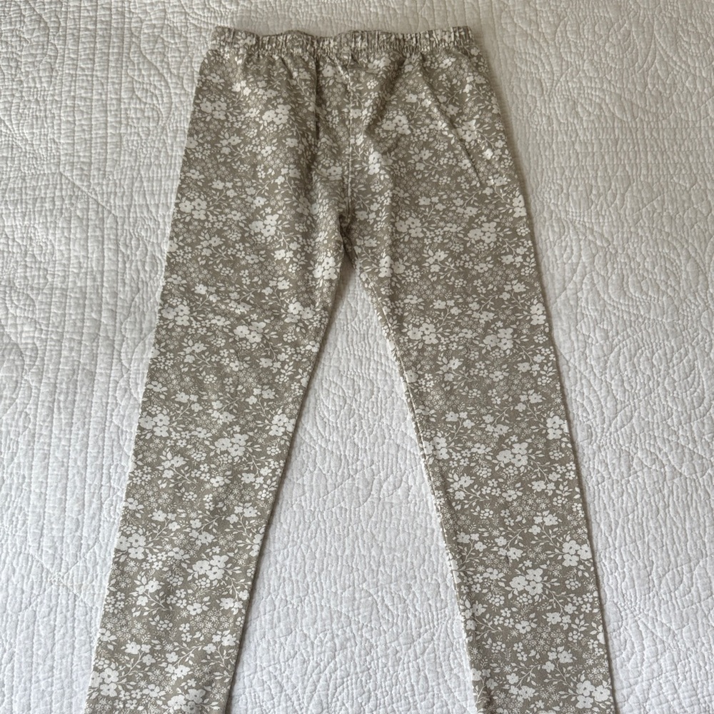 Jamie Kay leggings 8